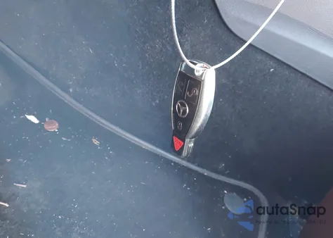 2014 Mercedes-Benz E 350 from USA, damaged, VIN WDDHF5KB0EB054090